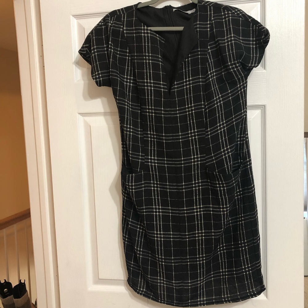 5/$15! Ali & Jay plaid dress with pockets